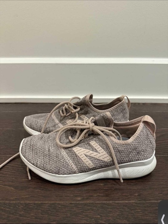New Balance Shoes - New Balance Mauve purple Knit Lace-Up Sneakers